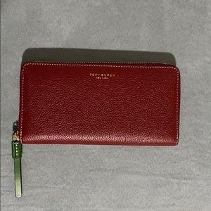 TORY BURCH WALLET (NWT)